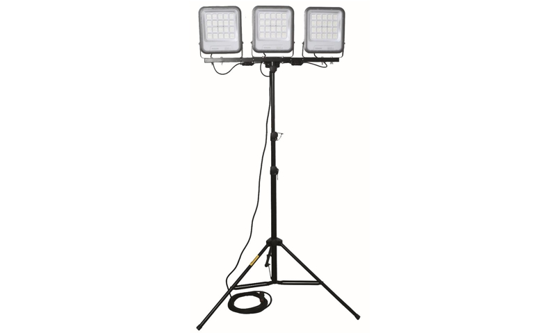 Maszty oświetleniowe